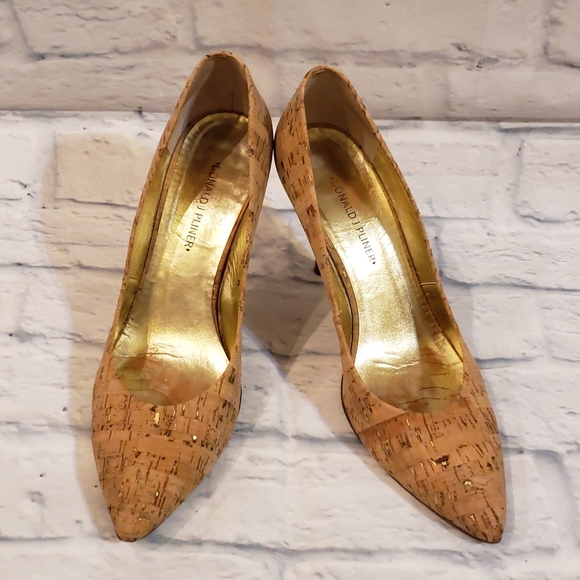 Donald J Pliner Braves Cork Pumps size 10M - Picture 1 of 11